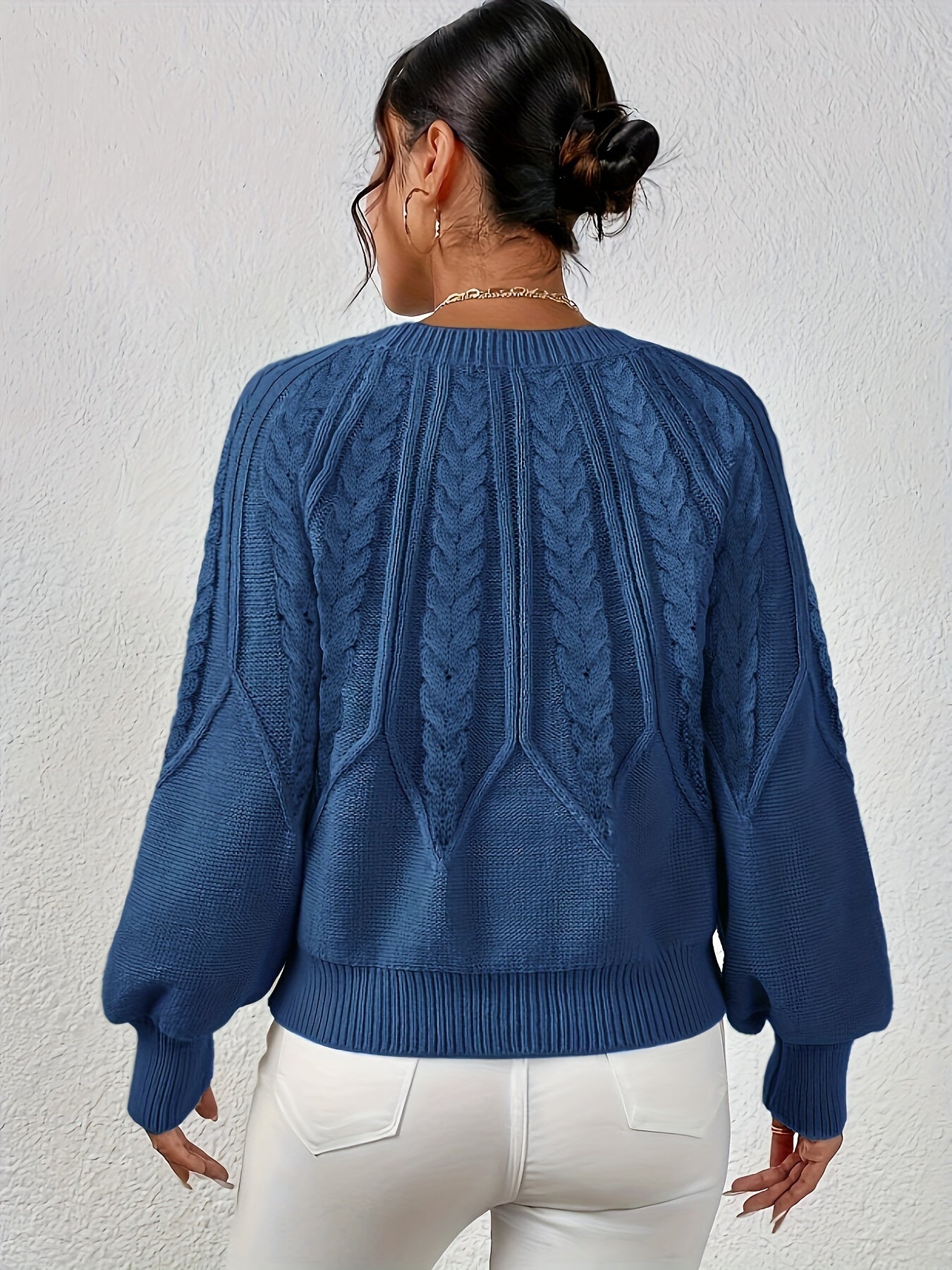 Women's Cable Knit Sweater with Relaxed Fit and Lantern Sleeves for Everyday Wear