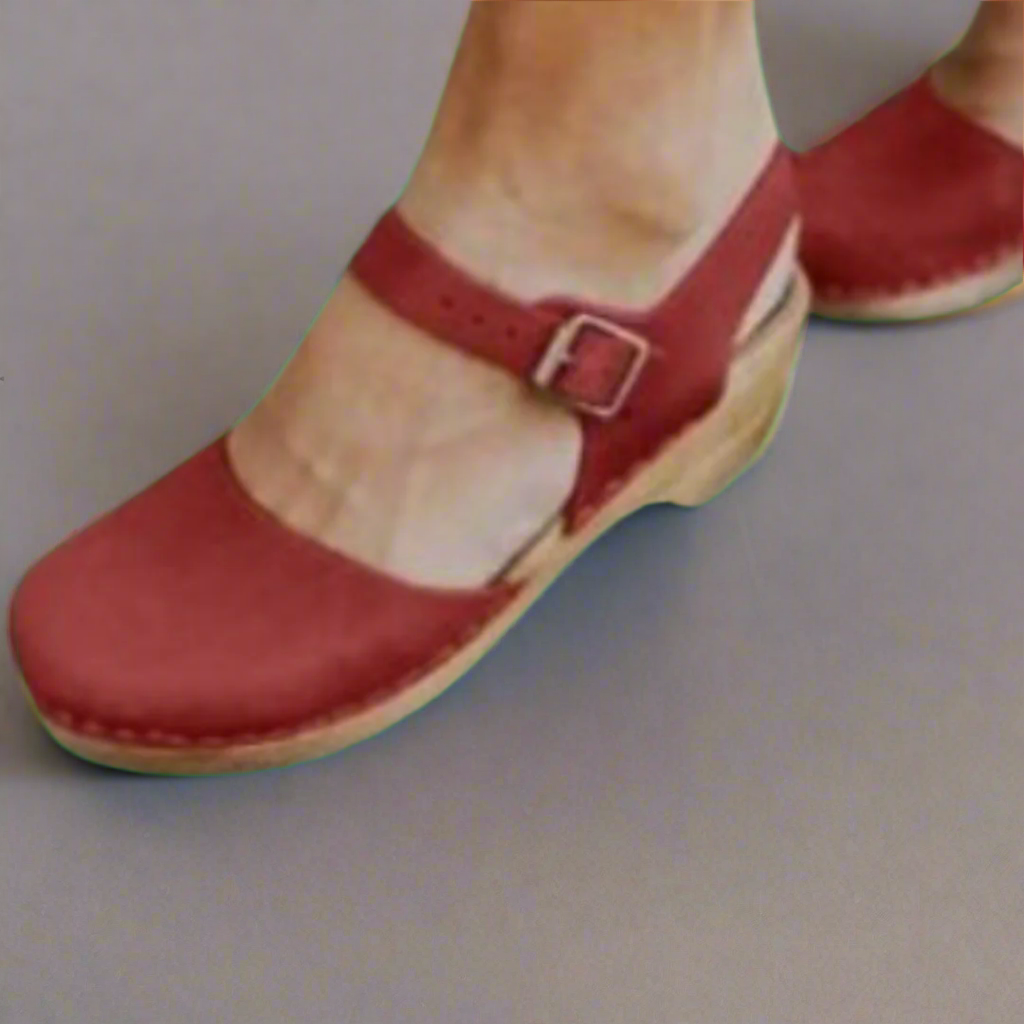 Women’s platform sandals for women — closed-toe summer footwear