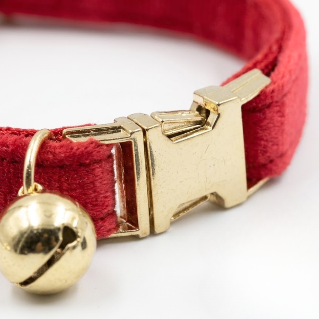 Smart Pet Tracker with Adjustable Velvet Collar and Bell for Dogs and Cats