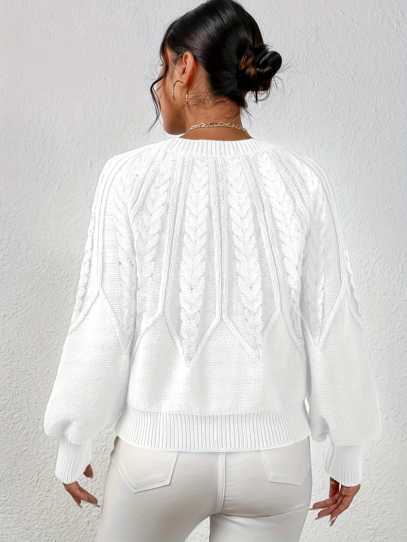 Women's Cable Knit Sweater with Relaxed Fit and Lantern Sleeves for Everyday Wear