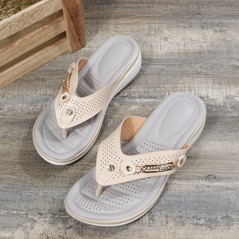 Women's flip flop sandals — cushioned sole with decorative strap for casual daily