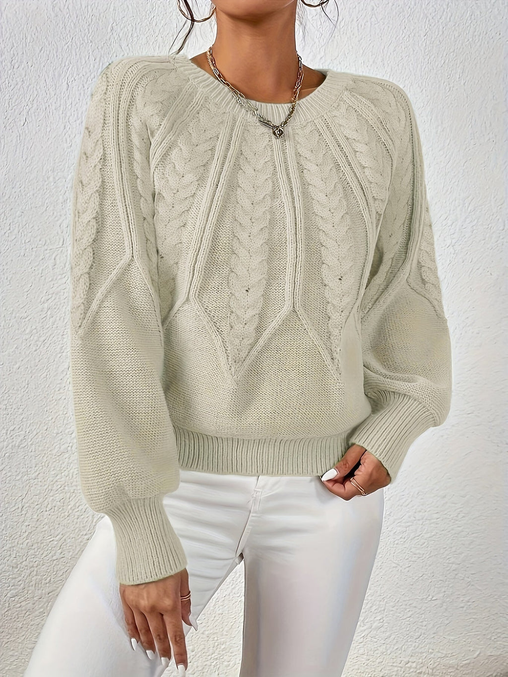 Women's Cable Knit Sweater with Relaxed Fit and Lantern Sleeves for Everyday Wear