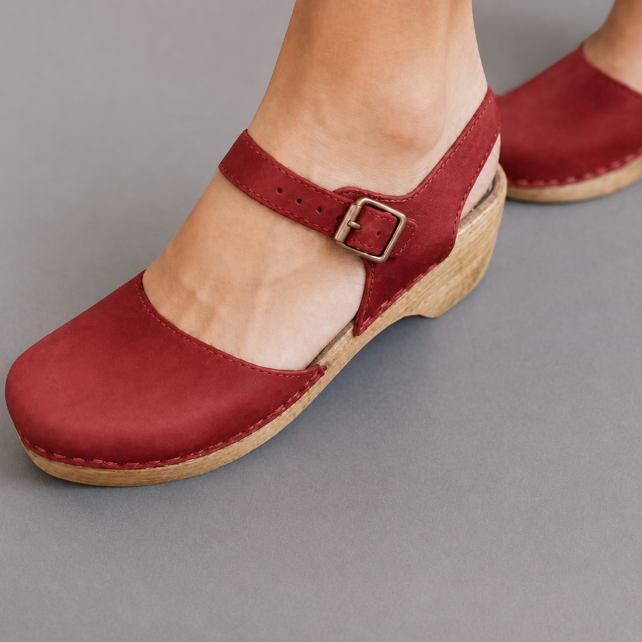 Women’s platform sandals for women — closed-toe summer footwear