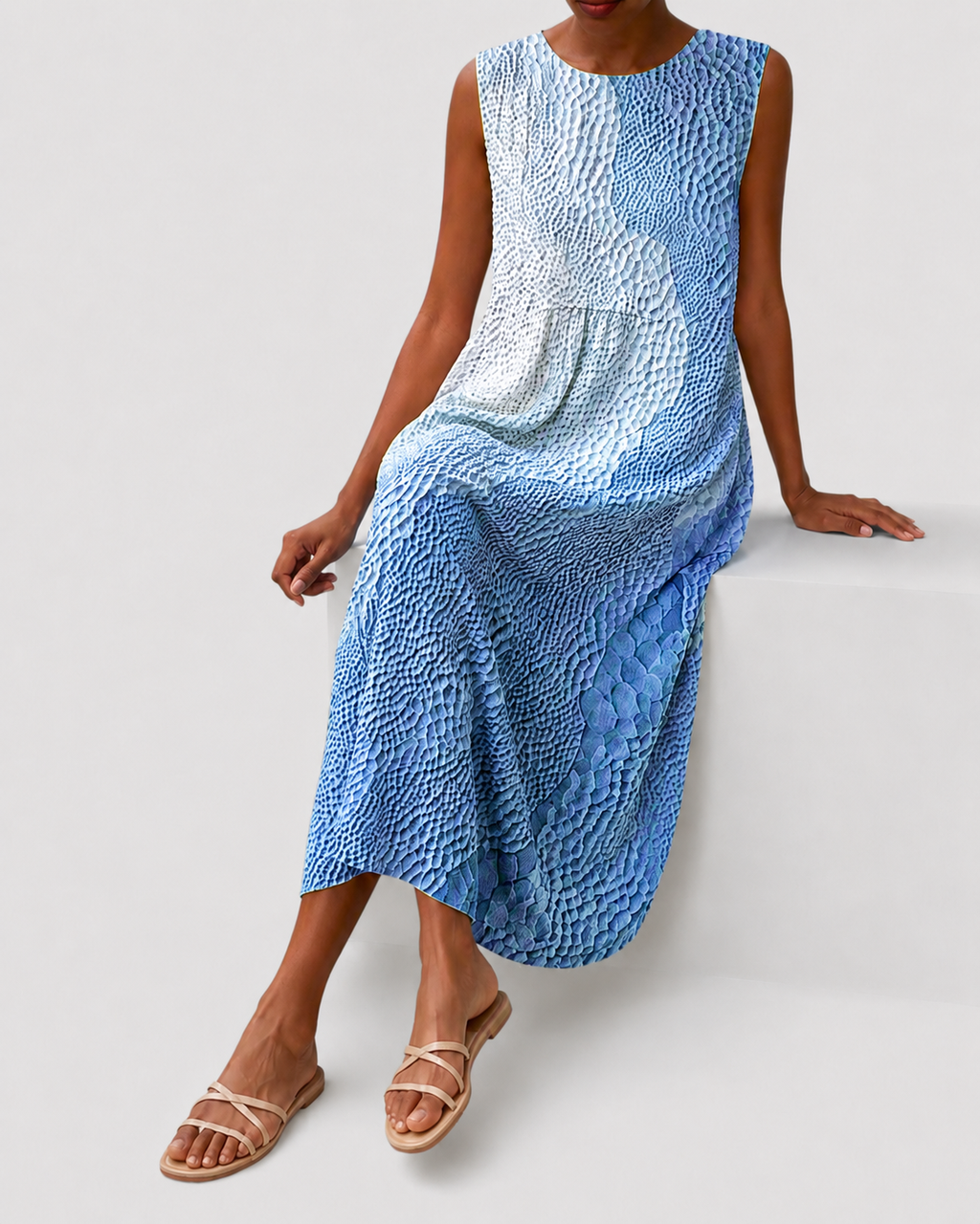 Women's casual dress — relaxed knee-length cut with sleeveless top | casual daily