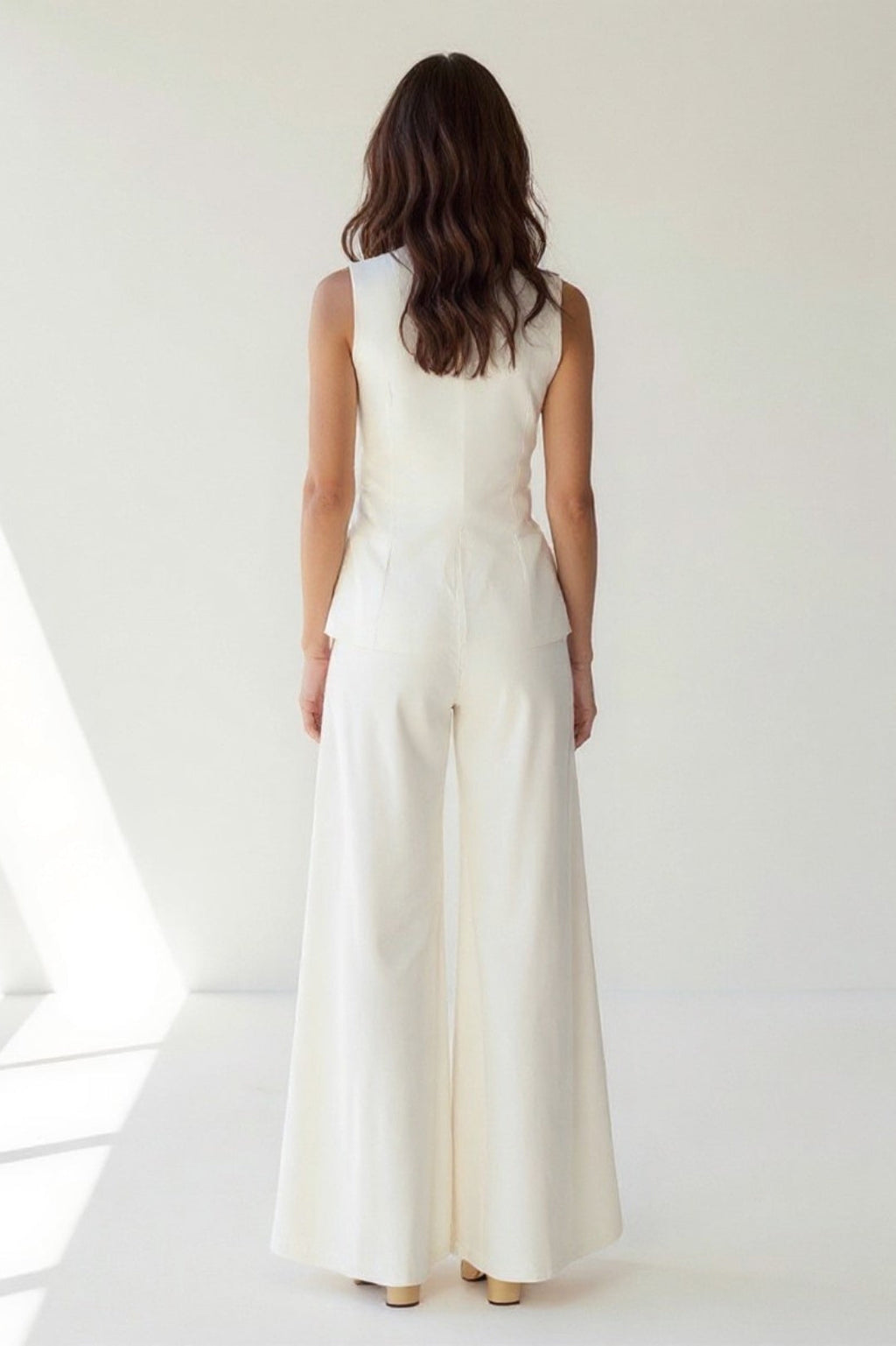 Sleeveless top and wide leg trousers set | Two-piece women's outfit