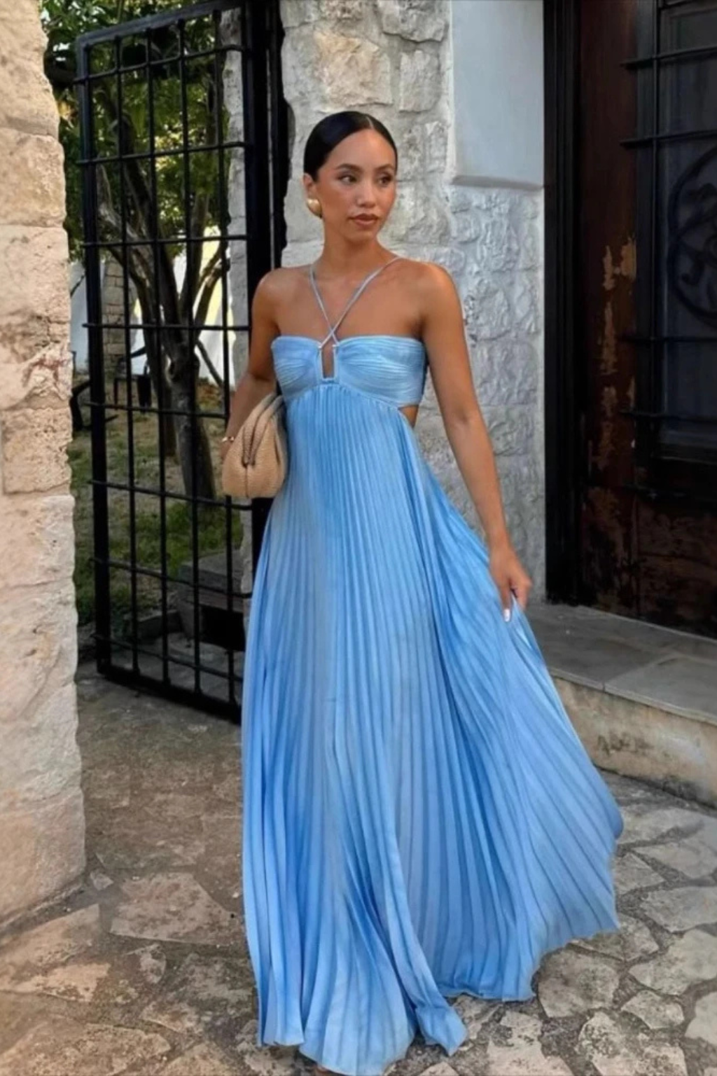 Halter Neck Pleated Maxi Dress Open Back Sleeveless Flowy Summer Long Gown