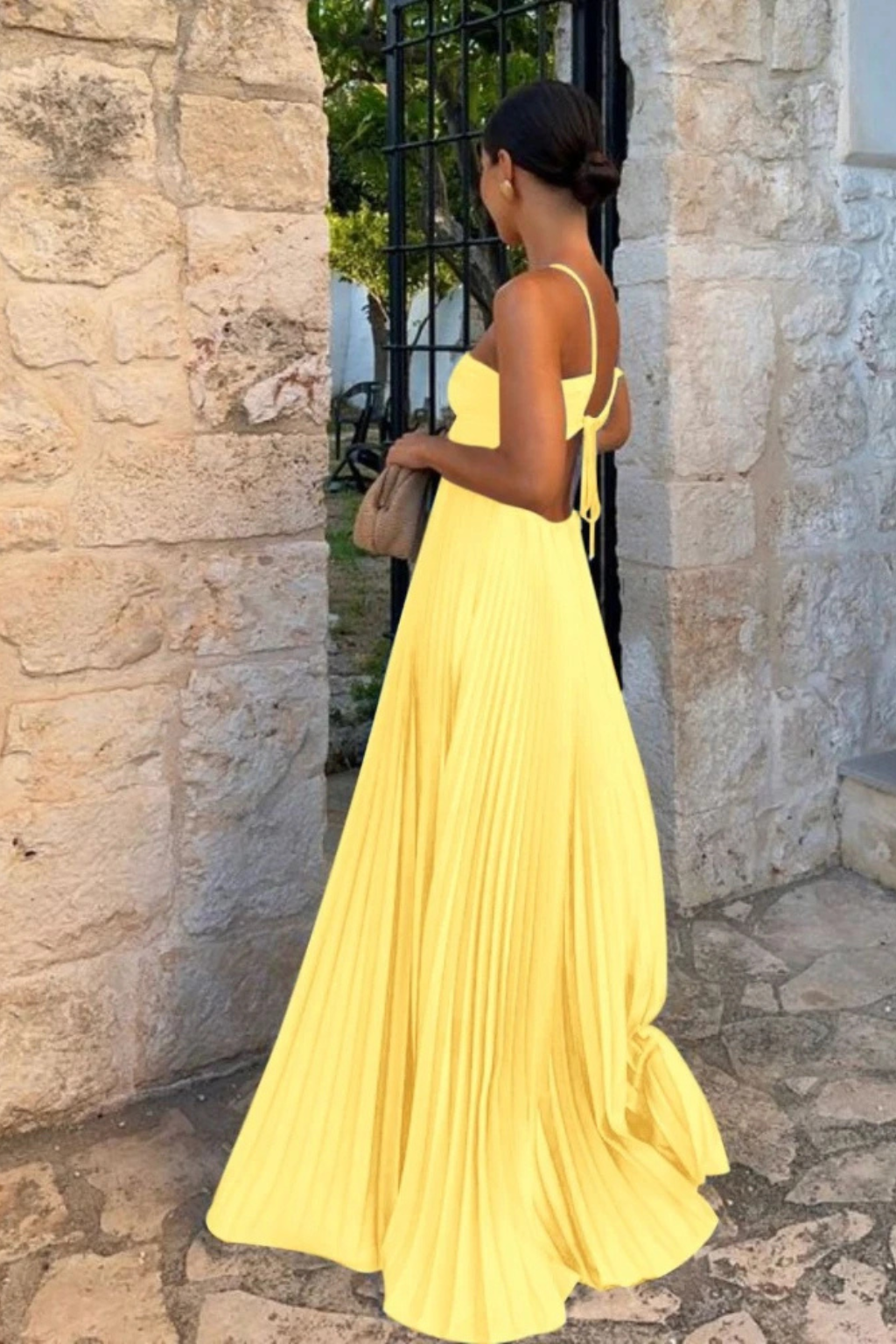Halter Neck Pleated Maxi Dress Open Back Sleeveless Flowy Summer Long Gown