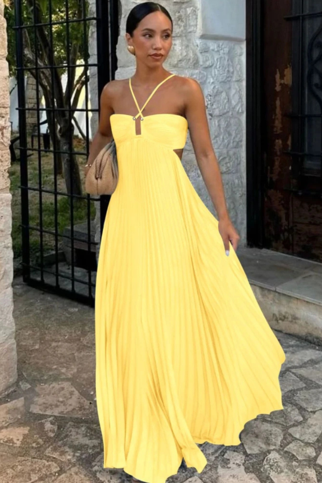 Halter Neck Pleated Maxi Dress Open Back Sleeveless Flowy Summer Long Gown