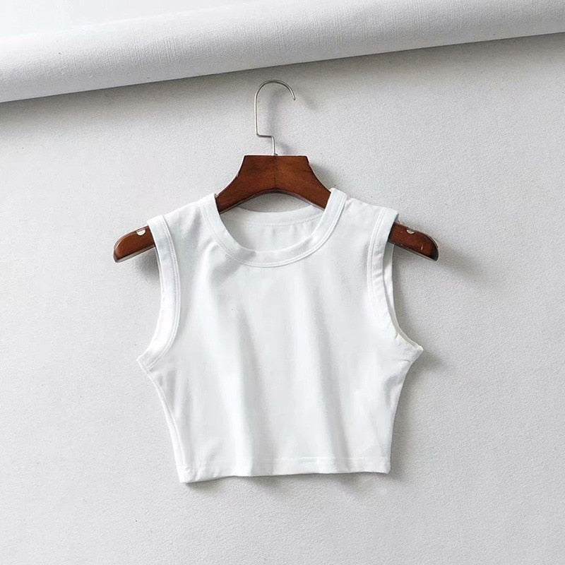 Women's sleeveless crop top | lightweight fitted style for daily wear