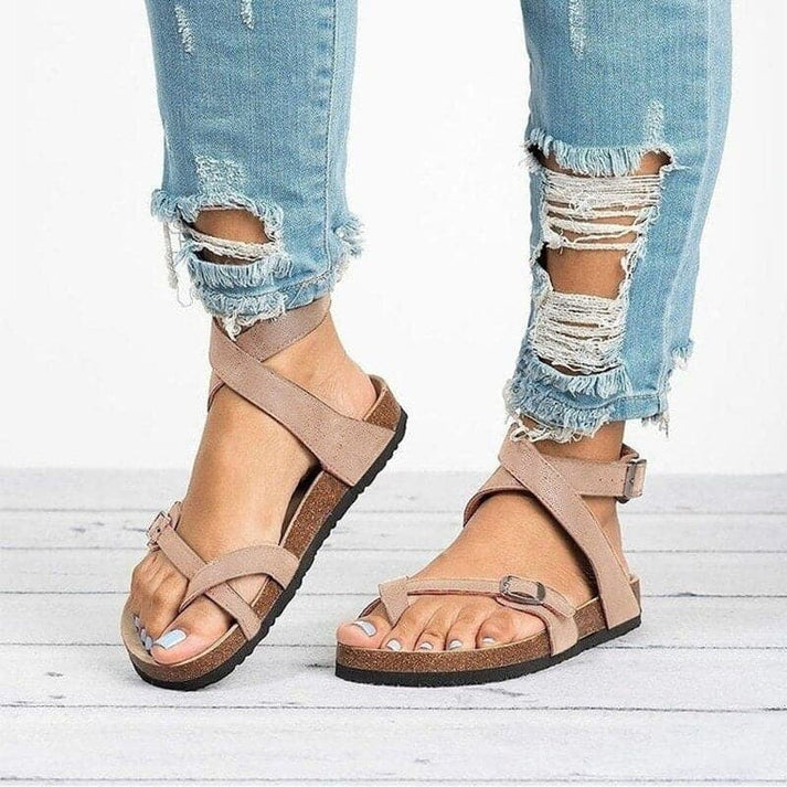 Breathable Strappy Sandals With Flat Sole