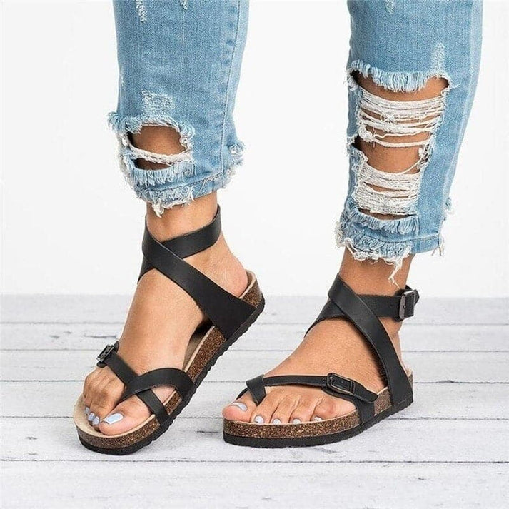Breathable Strappy Sandals With Flat Sole