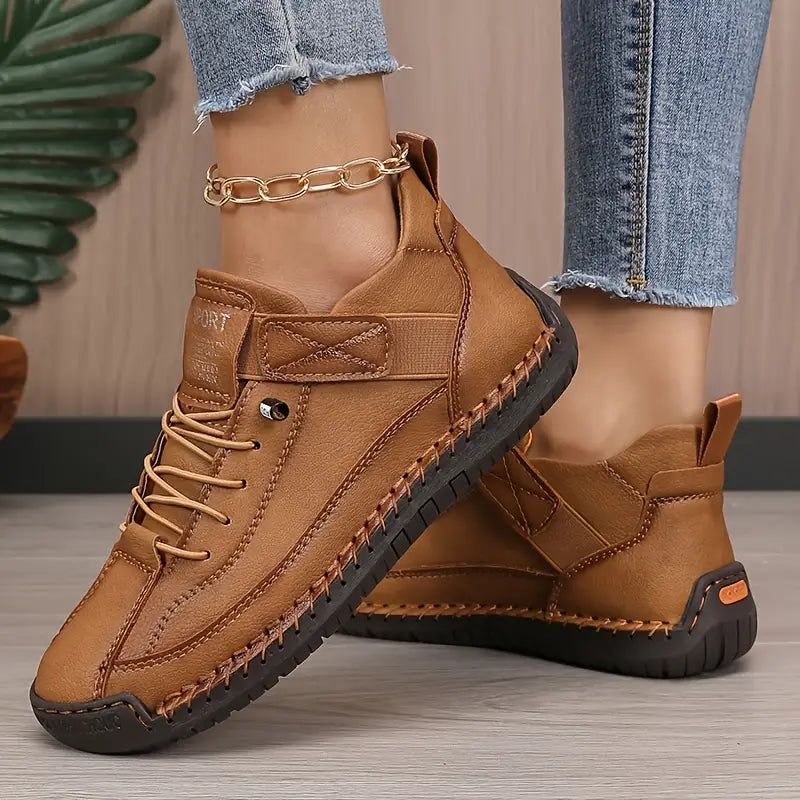Women’s lightweight walking sneakers — leather slip-on daily trainers