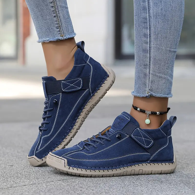 Women’s lightweight walking sneakers — leather slip-on daily trainers