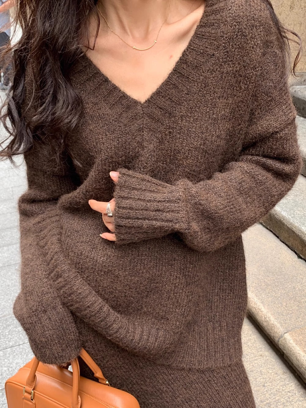 Women's Matching Set Knit V-Neck Sweater Flare Midi Skirt