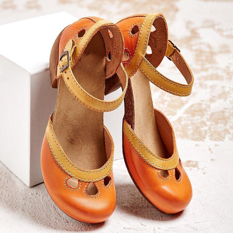 Open toe sandals — medium block heel with ankle strap — vacation