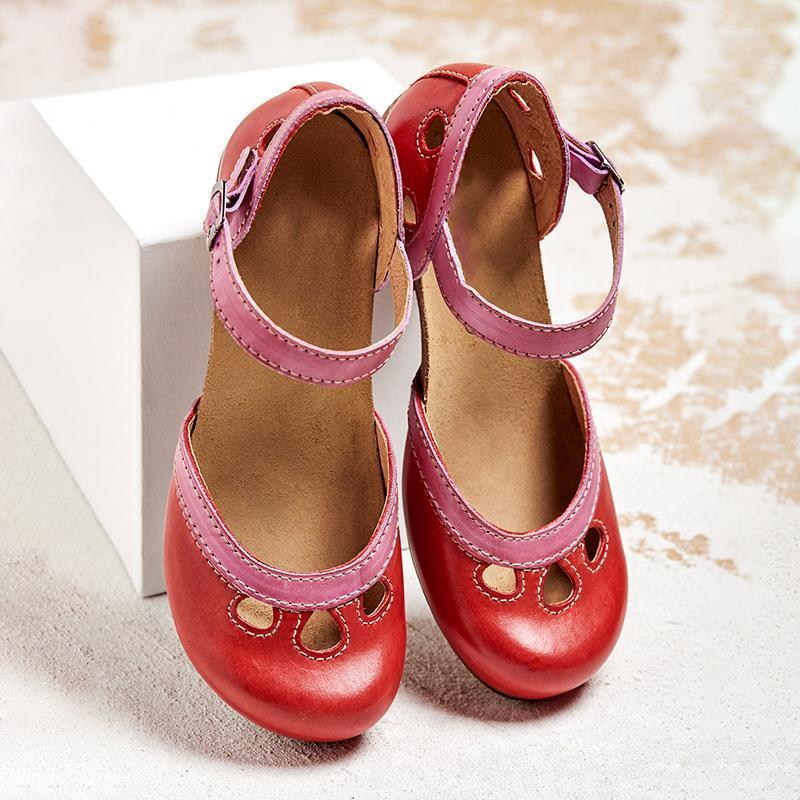 Open toe sandals — medium block heel with ankle strap — vacation