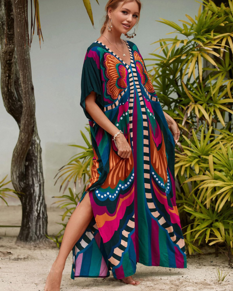 Women's plus-size kimono kaftan — loose fit — beach vacation