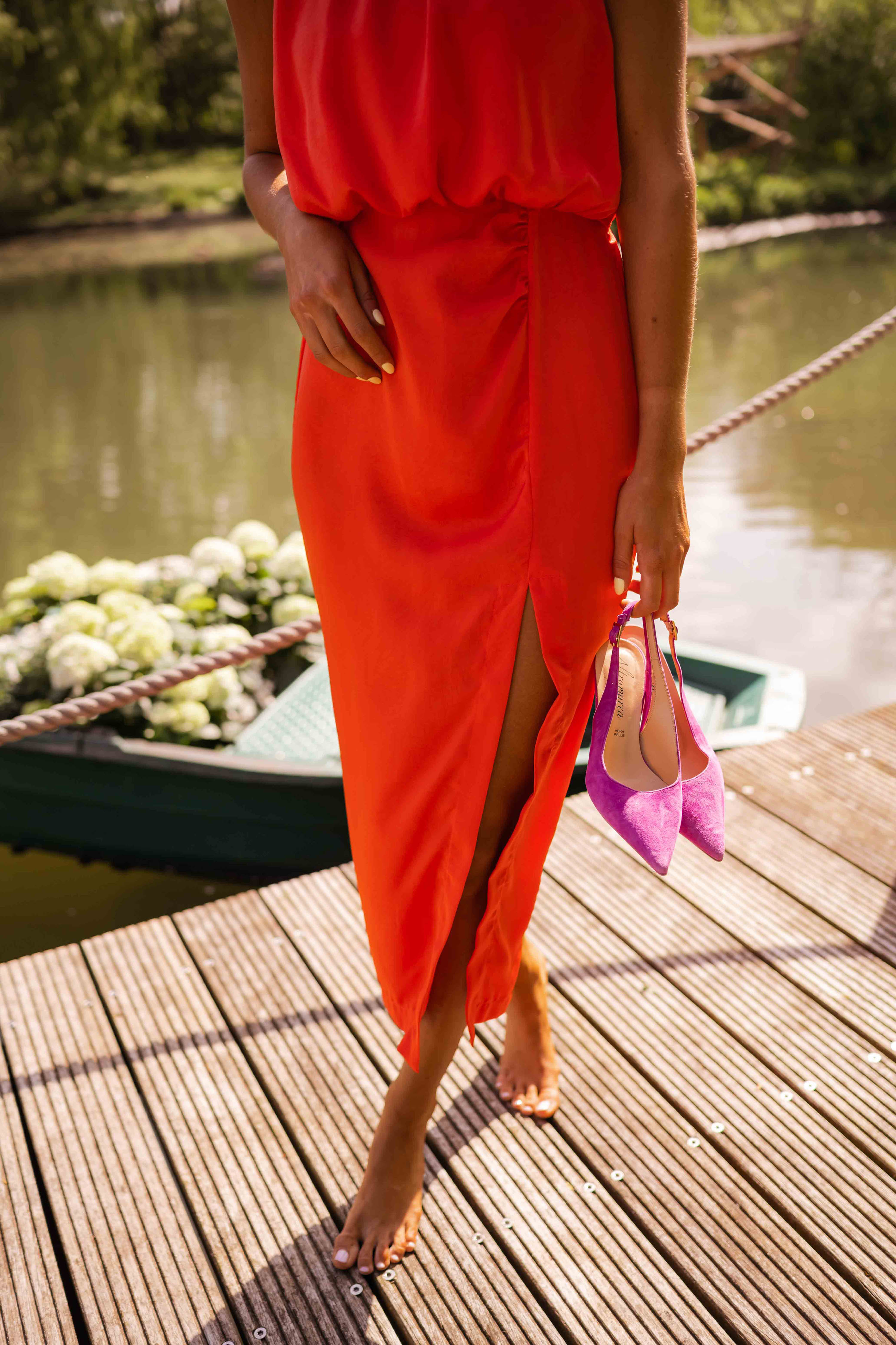 Sleeveless Halter Neckline Midi Dress