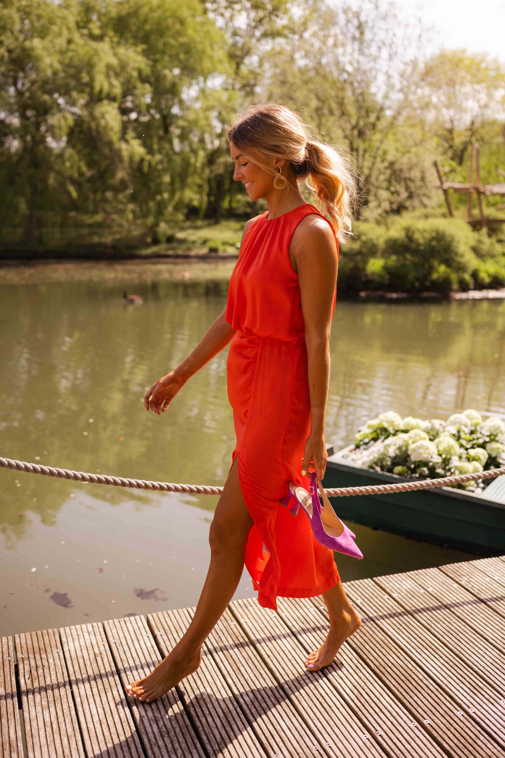 Sleeveless Halter Neckline Midi Dress