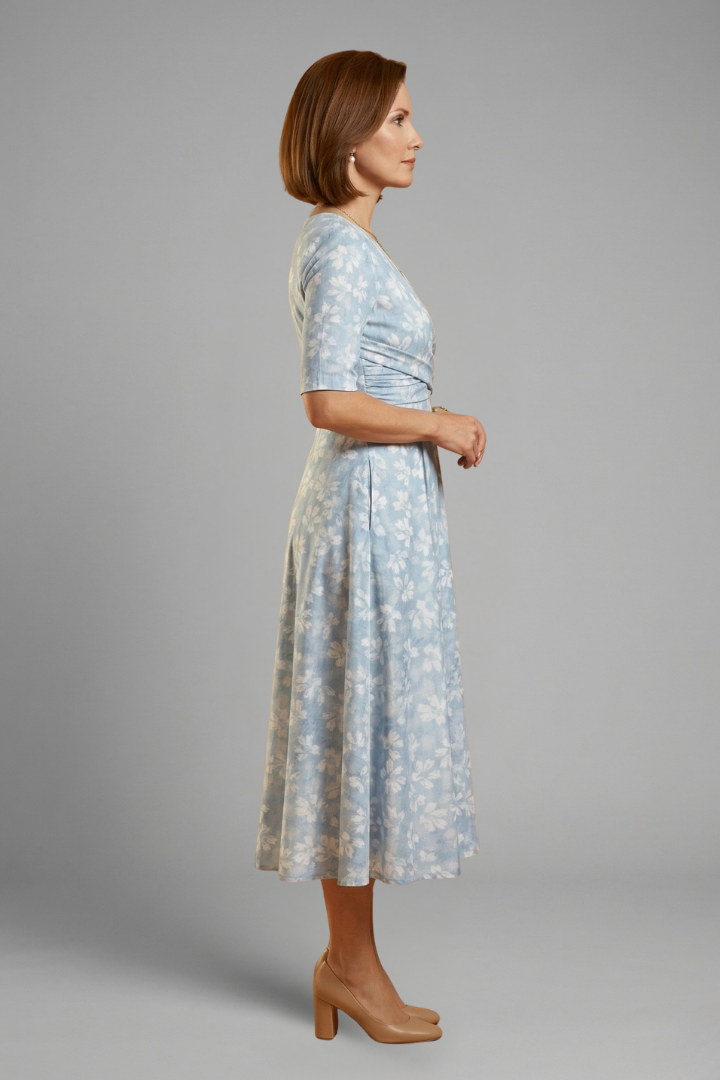 Women's V-neck dress - straight short sleeve relaxed waist midi dress for travel