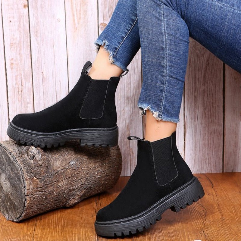 Women's Chelsea Boots PU Leather Platform Sole Elastic Panel Casual Streetwear
