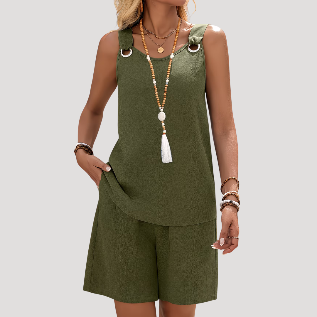 Women's Ring Accent Sleeveless Shorts Set