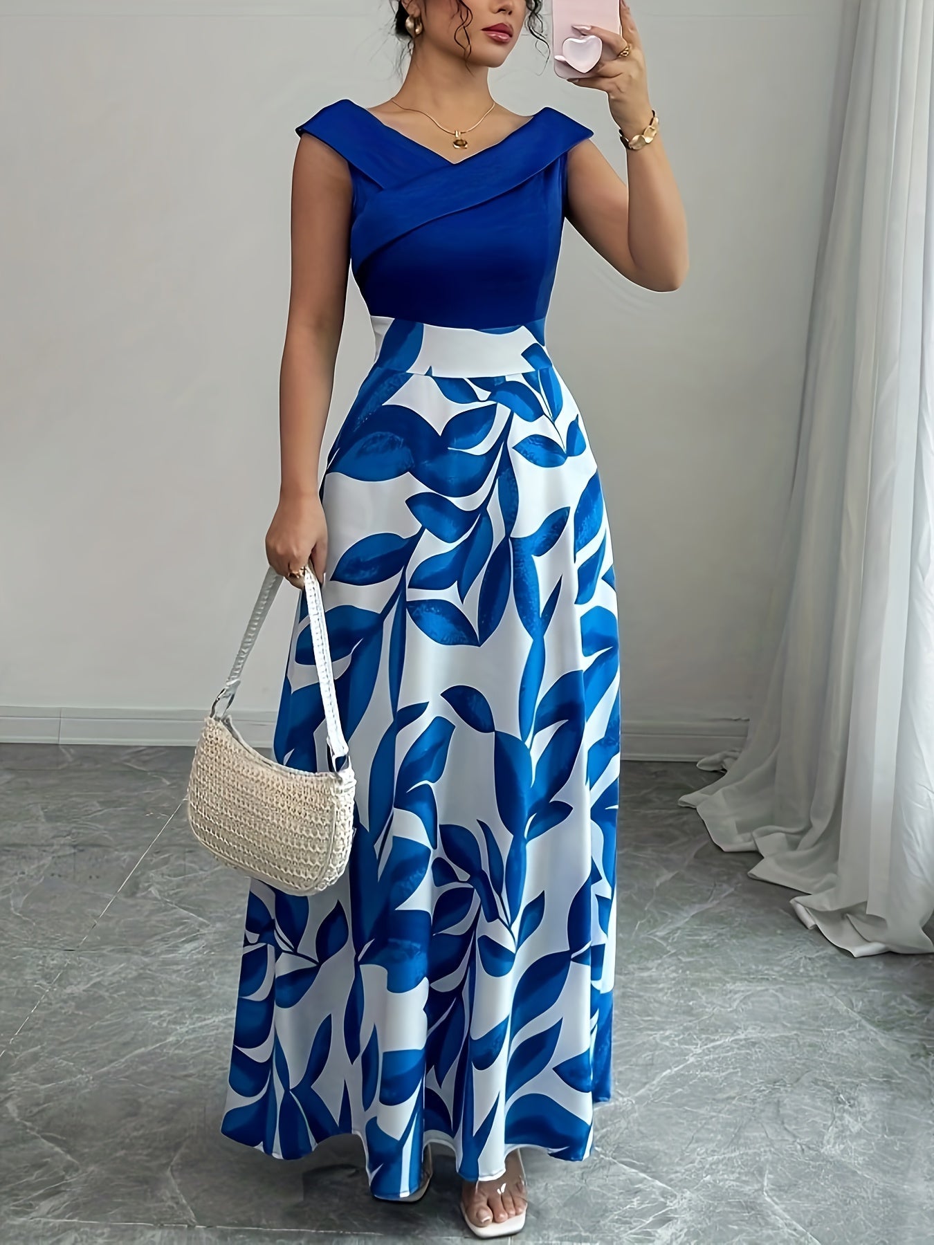 Women's maxi dress - V-neck cinched waist wedding guest