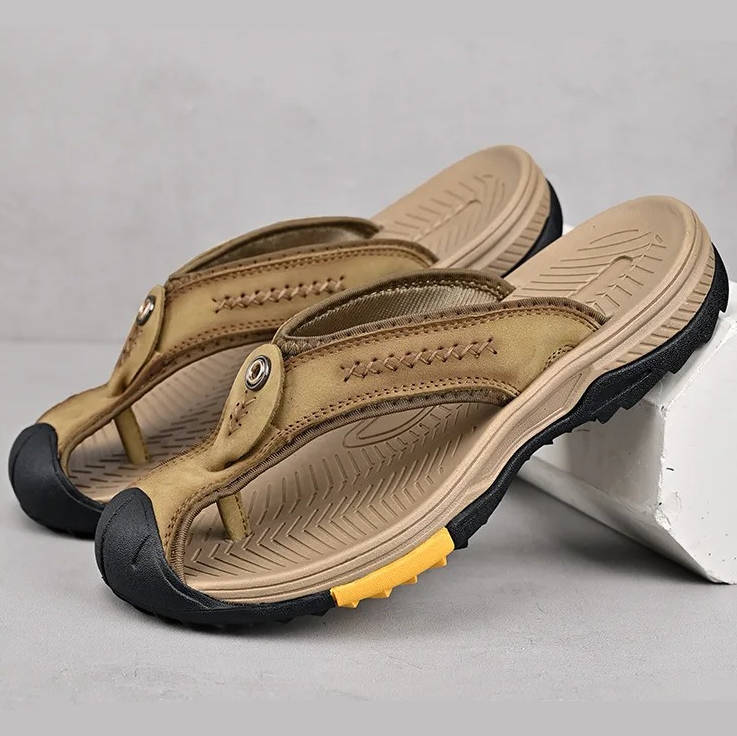 Men's Flip Flops Closed Toe Water Resistant Leather Sandals Non Slip Rubber Sole
