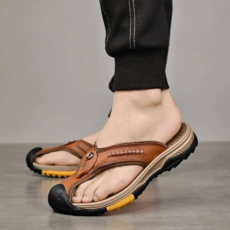 Men's Flip Flops Closed Toe Water Resistant Leather Sandals Non Slip Rubber Sole