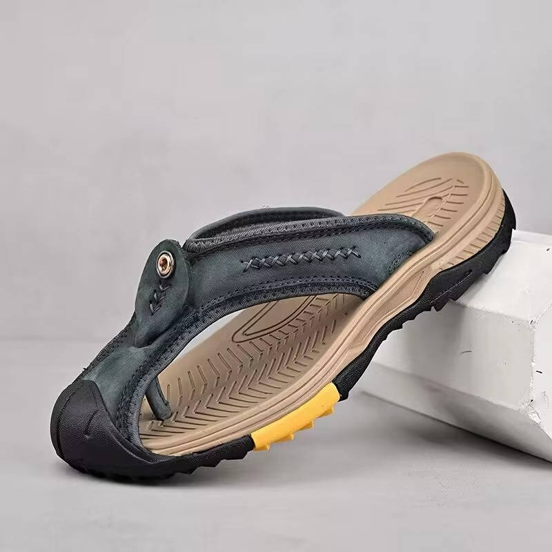 Men's Flip Flops Closed Toe Water Resistant Leather Sandals Non Slip Rubber Sole
