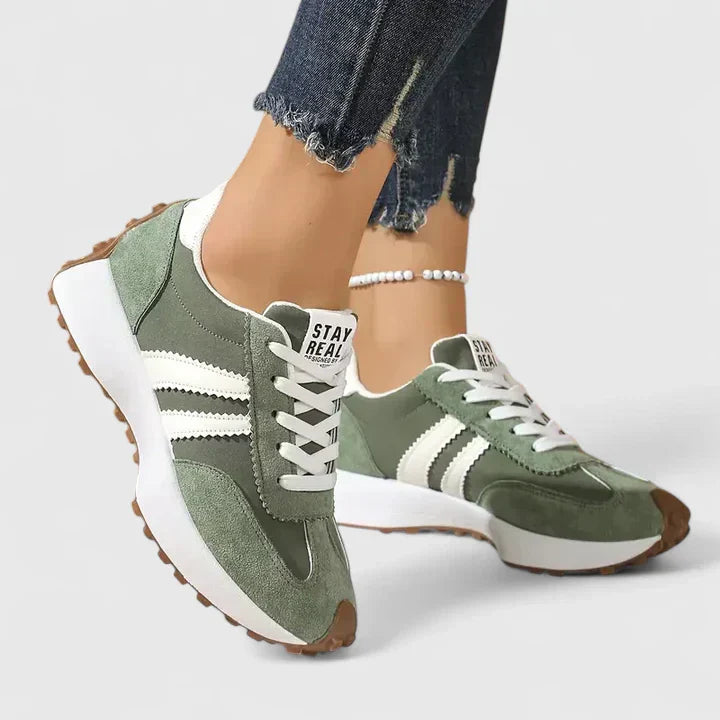 Women's running shoes — chunky sole lace-ups | sporty gym wear