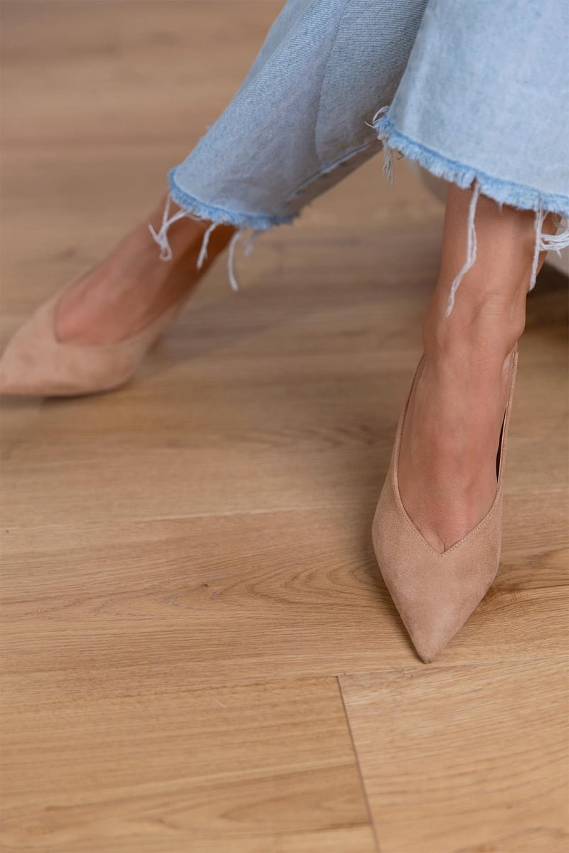 Women's suede slingbacks — pointed toe kitten heels | formal office wear