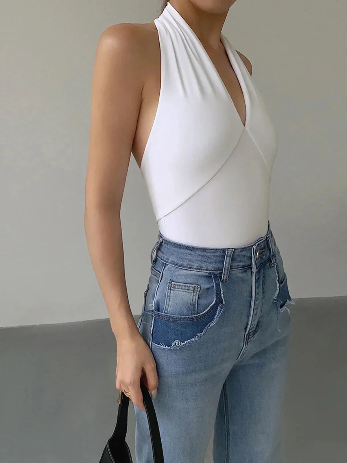 Women's sleeveless halter top | crossover V-neck knit for casual daily wear